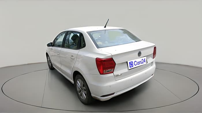 2019 Volkswagen Ameo COMFORTLINE 1.5L, Diesel, Manual, 1,21,474 km, exterior