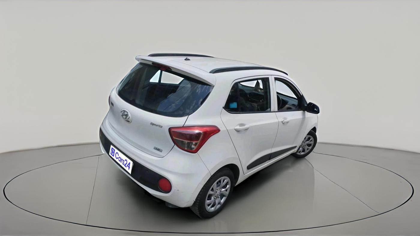 2018 Hyundai Grand i10 SPORTZ 1.2 KAPPA VTVT, Petrol, Manual, 31,552 km, exterior