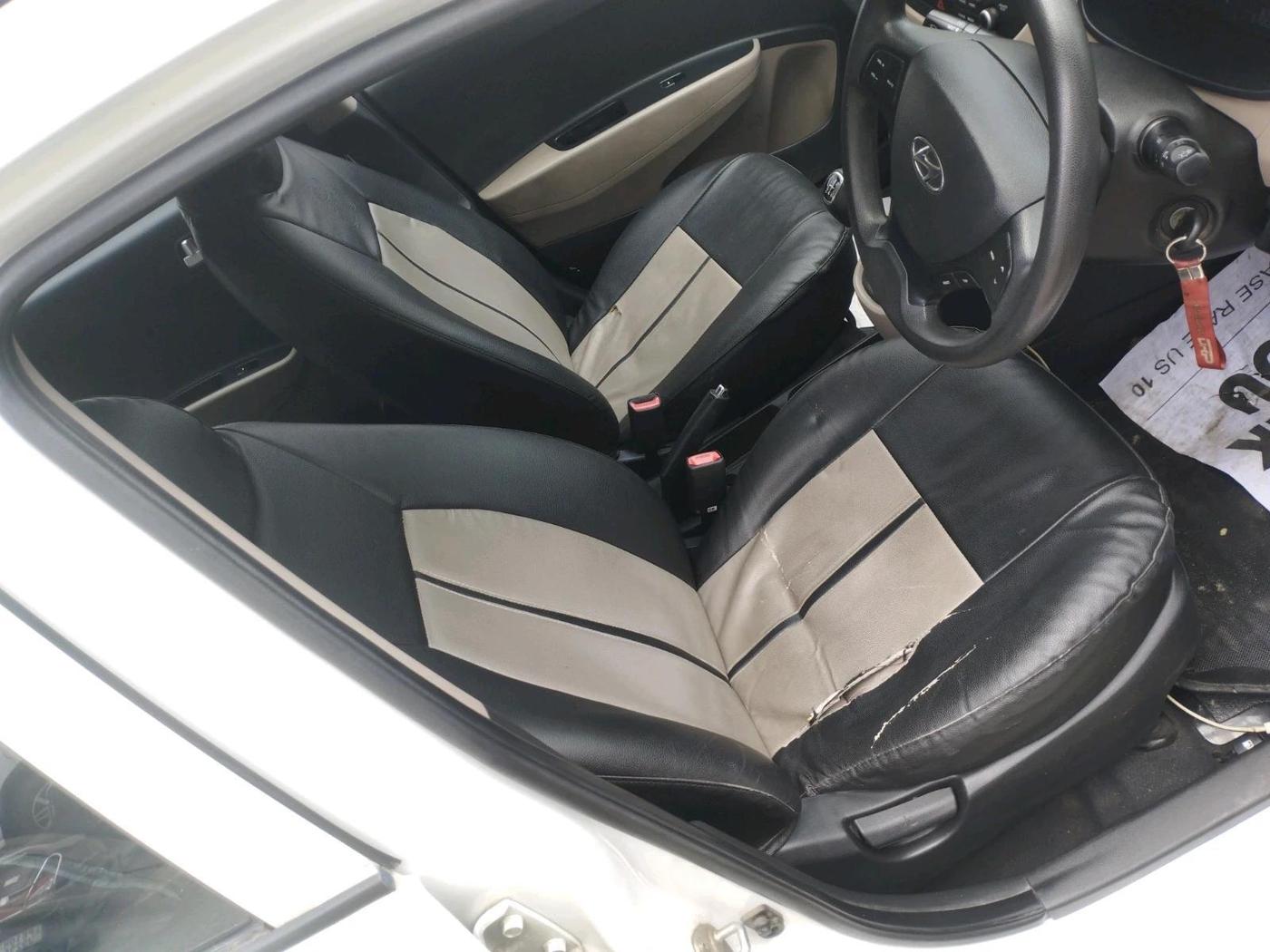 2018 Hyundai Grand i10 SPORTZ 1.2 KAPPA VTVT, Petrol, Manual, 31,552 km, interior