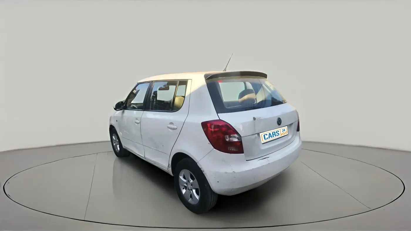 2011 Skoda Fabia ELEGANCE 1.2 TDI, Diesel, Manual, 1,05,000 km, exterior