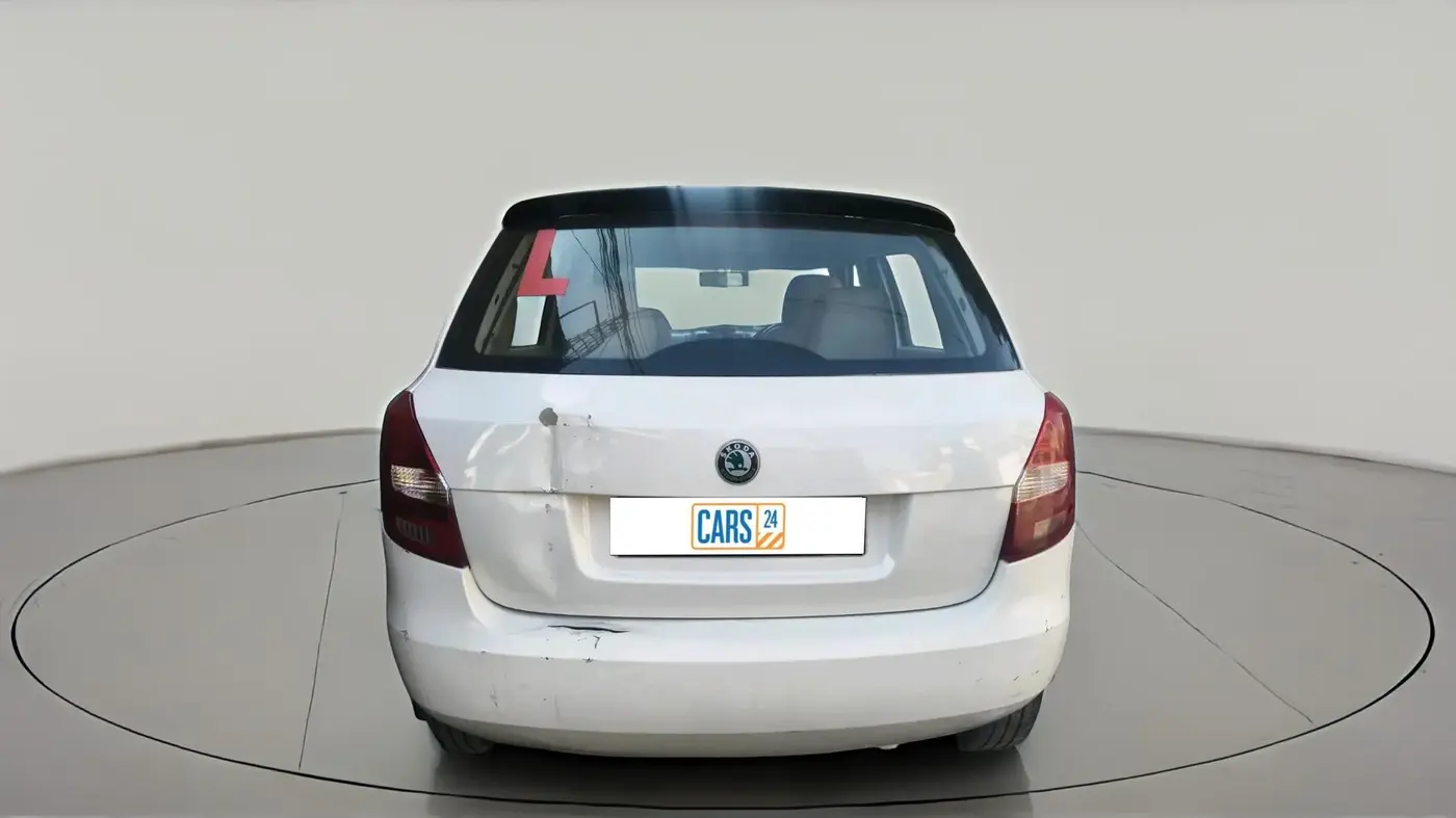 2011 Skoda Fabia ELEGANCE 1.2 TDI, Diesel, Manual, 1,05,000 km, exterior