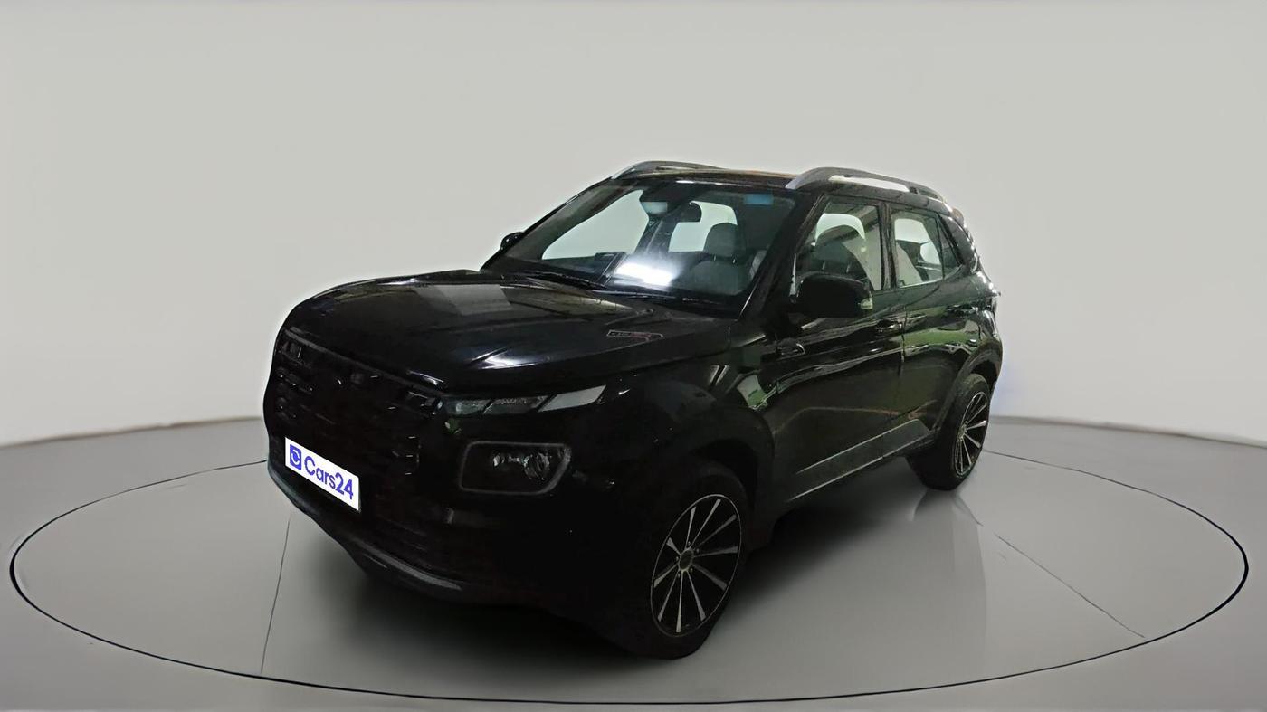 2024 Hyundai VENUE SX 1.2 PETROL, Petrol, Manual, 7,337 km, exterior