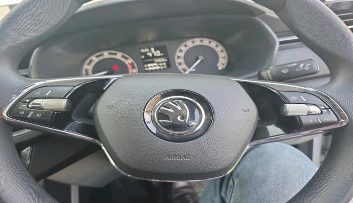 2022 Skoda KUSHAQ ACTIVE 1.0L TSI MT, Petrol, Manual, 53,926 km, interior