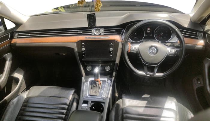 2018 Volkswagen Passat HIGHLINE DSG, Diesel, Automatic, 95,892 km, interior