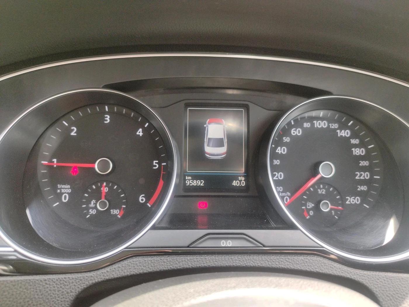2018 Volkswagen Passat HIGHLINE DSG, Diesel, Automatic, 95,892 km, interior