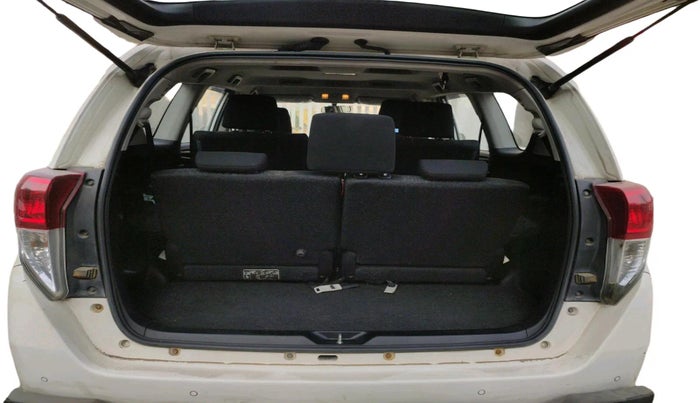 2022 Toyota Innova Crysta 2.4 G 7 STR, Diesel, Manual, 44,160 km, exterior