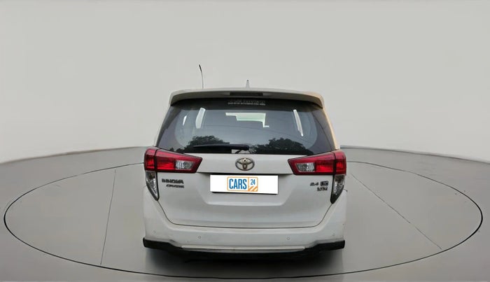 2022 Toyota Innova Crysta 2.4 G 7 STR, Diesel, Manual, 44,160 km, exterior