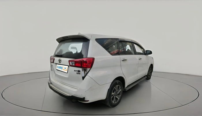 2022 Toyota Innova Crysta 2.4 G 7 STR, Diesel, Manual, 44,160 km, exterior