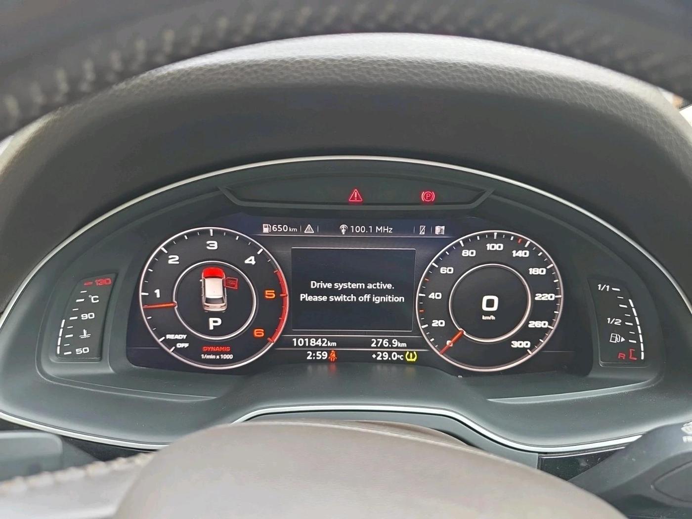 2019 Audi Q7 45 TDI QUATTRO PREMIUM PLUS, Diesel, Automatic, 1,01,842 km, interior