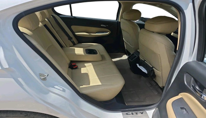 2023 Honda City 1.5L I-VTEC ZX, Petrol, Manual, 25,524 km, interior