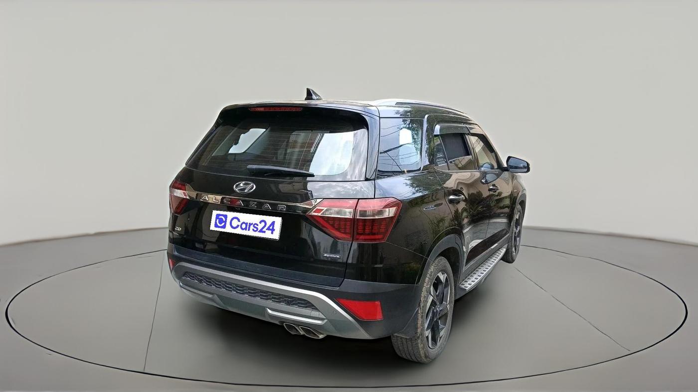 2022 Hyundai ALCAZAR 2.0 SIGNATURE (O) AT 6STR, Petrol, Automatic, 14,989 km, exterior
