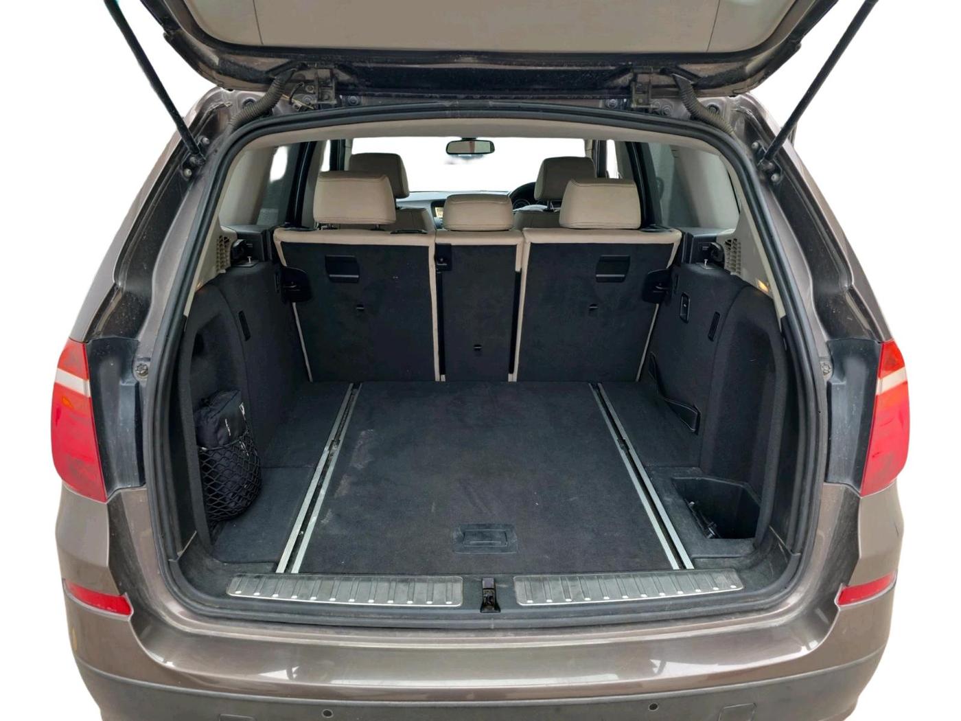 2012 BMW X3 XDRIVE 20D, Diesel, Automatic, 99,513 km, exterior