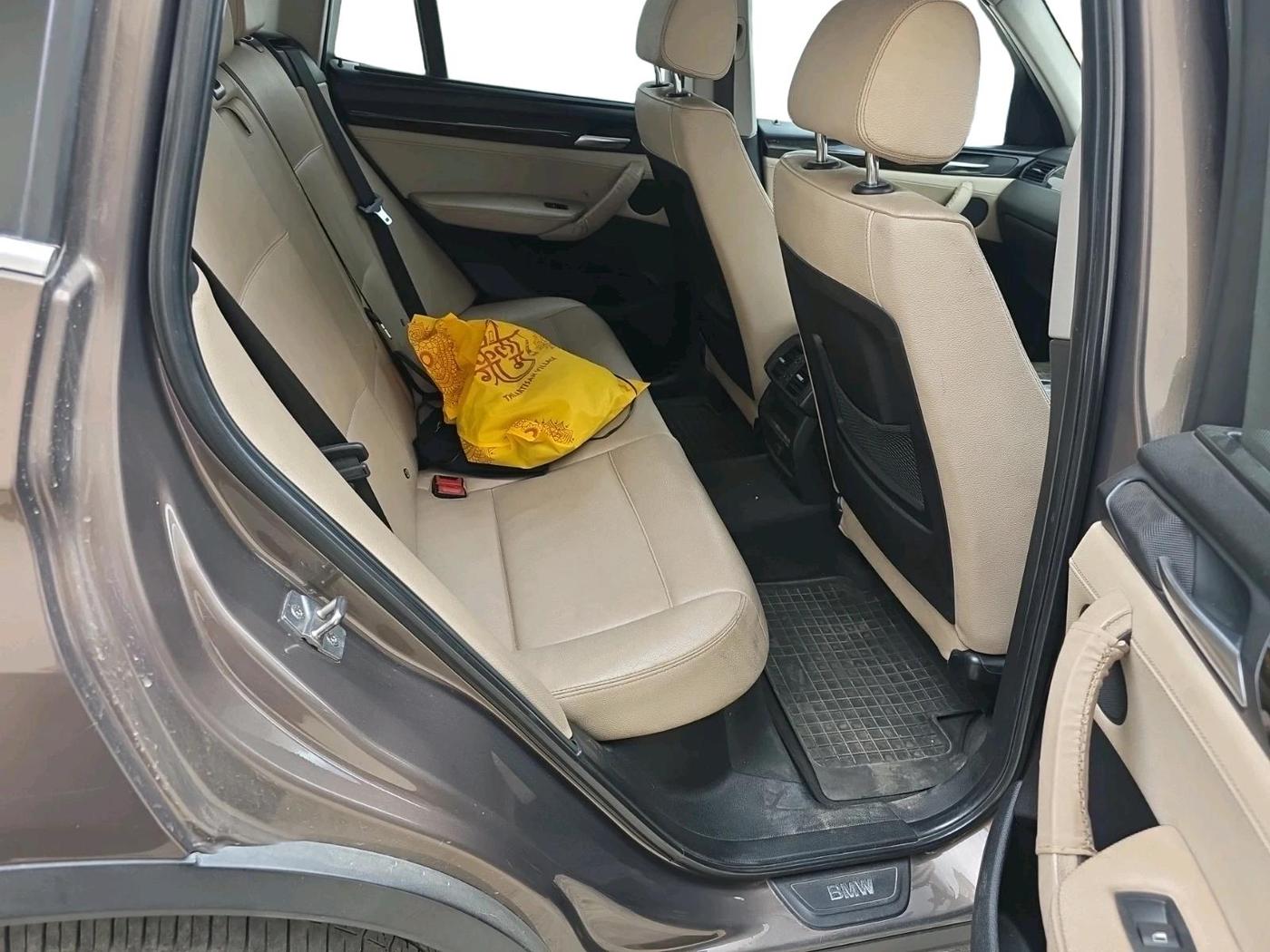 2012 BMW X3 XDRIVE 20D, Diesel, Automatic, 99,513 km, interior
