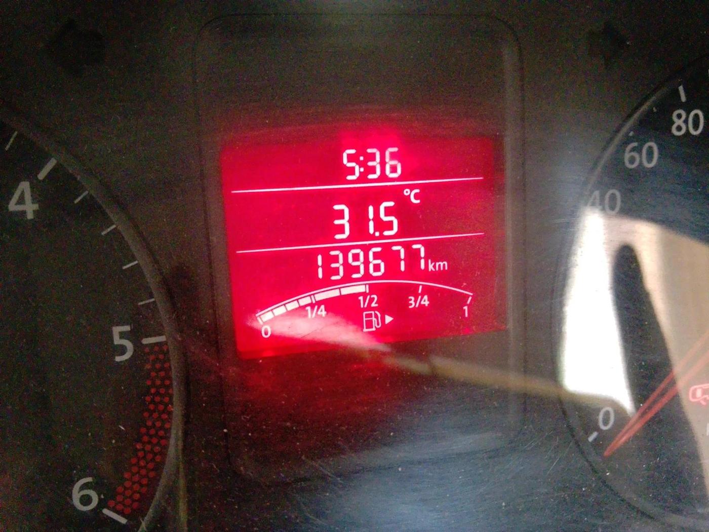 2012 Volkswagen Polo TRENDLINE 1.2L DIESEL, Diesel, Manual, 1,39,677 km, interior