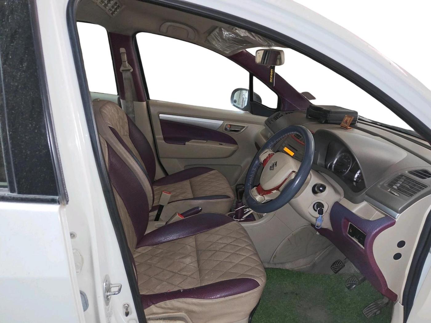 2014 Maruti Ertiga VDI, Diesel, Manual, 1,53,017 km, interior
