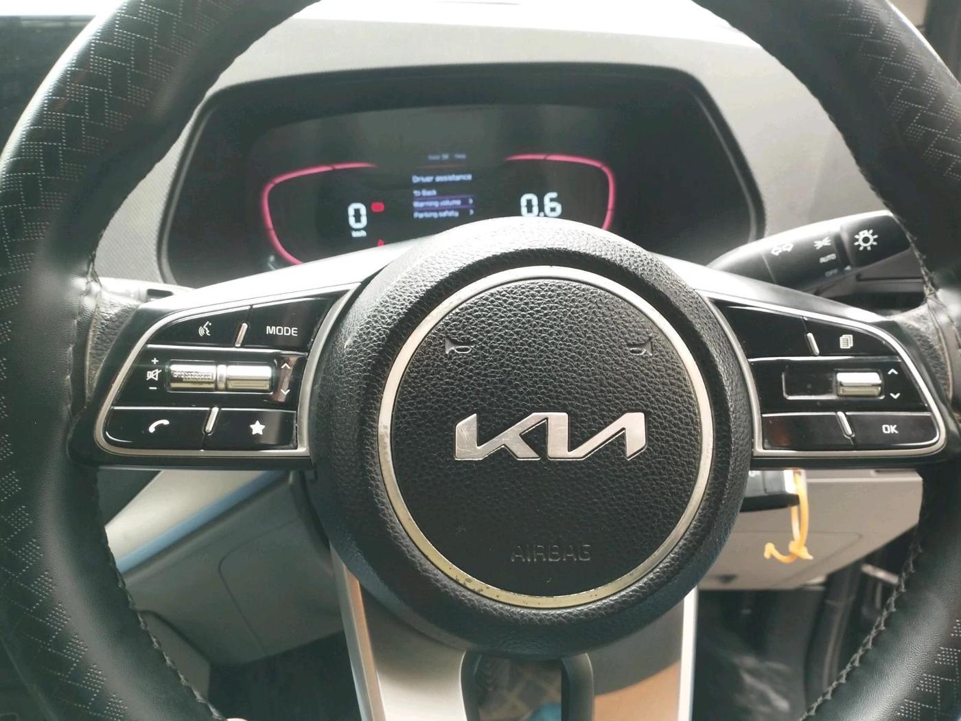 2023 KIA CARENS PRESTIGE 1.5 PETROL 7 STR, Petrol, Manual, 39,263 km, interior