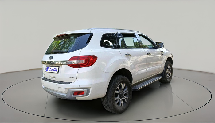2016 Ford Endeavour TITANIUM 3.2 4X4 AT, Diesel, Automatic, 1,02,269 km, exterior