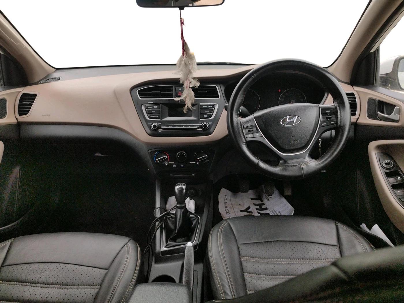 2019 Hyundai Elite i20 MAGNA PLUS 1.2, Petrol, Manual, 59,232 km, interior