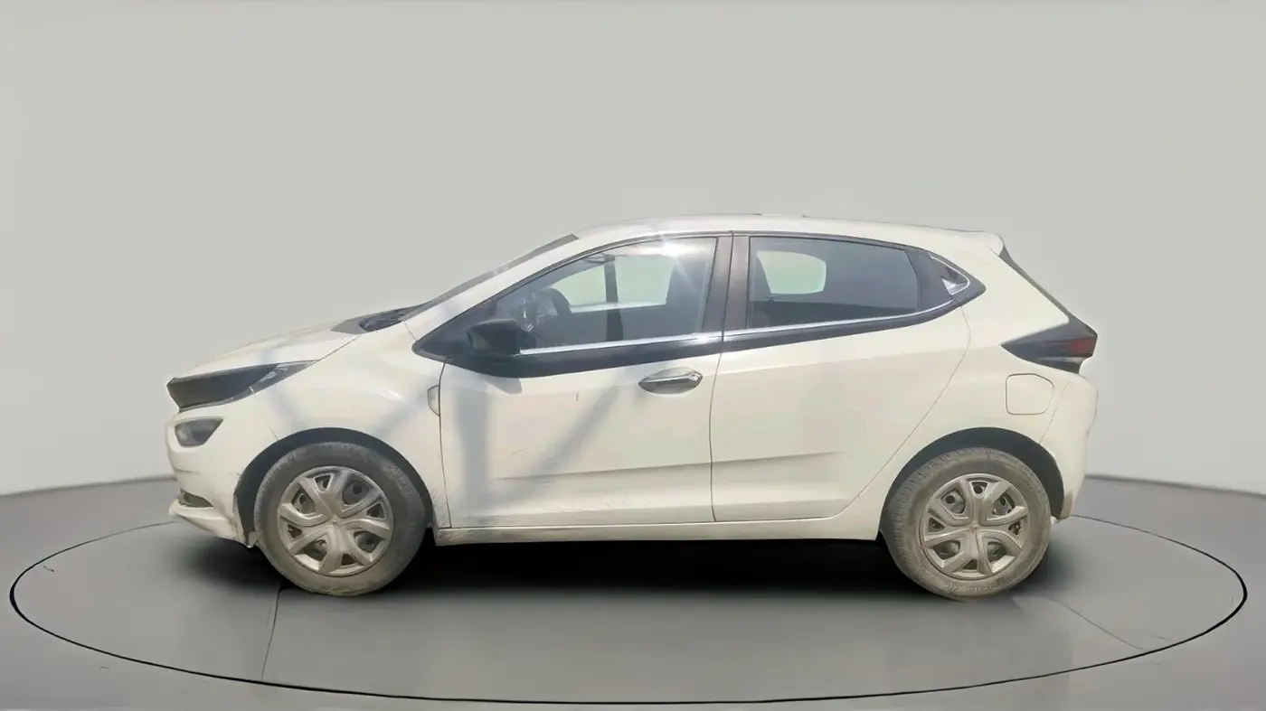 2021 Tata ALTROZ XT DIESEL, Diesel, Manual, 67,547 km, exterior