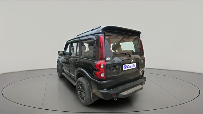 2024 Mahindra SCORPIO CLASSIC S11 7STR, Diesel, Manual, 83,031 km, exterior