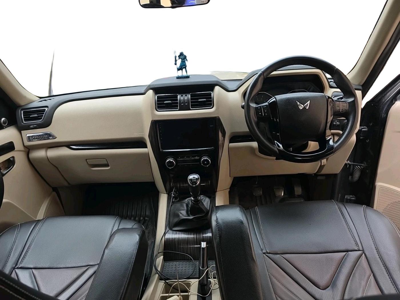 2024 Mahindra SCORPIO CLASSIC S11 7STR, Diesel, Manual, 83,031 km, interior