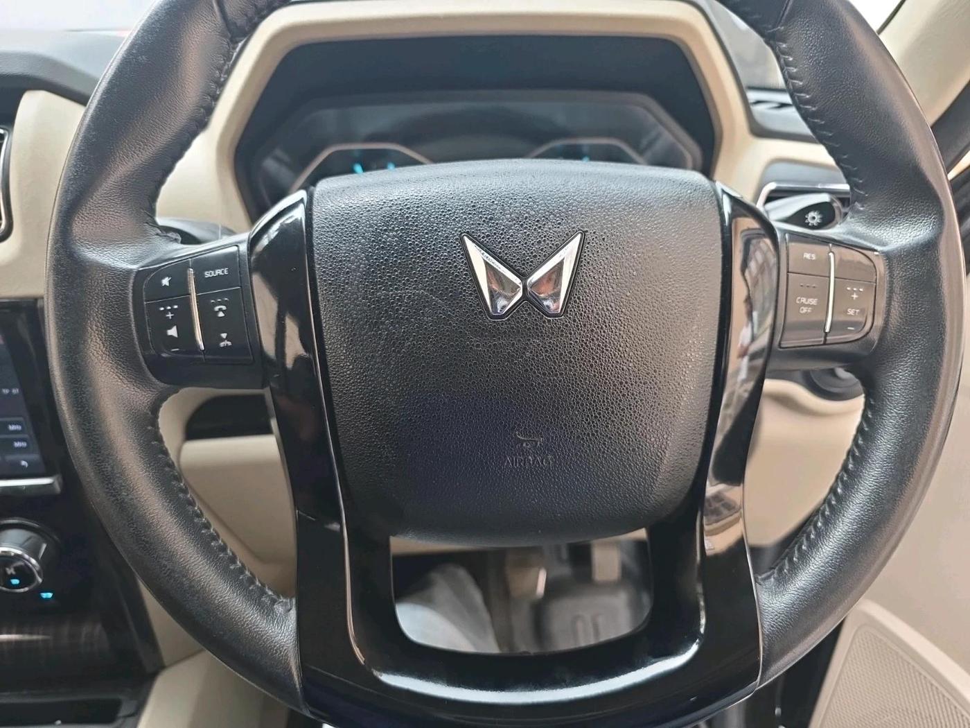 2024 Mahindra SCORPIO CLASSIC S11 7STR, Diesel, Manual, 83,031 km, interior