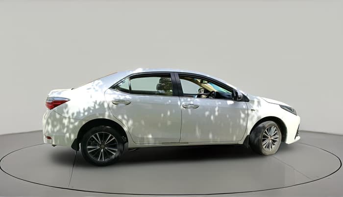 2017 Toyota Corolla Altis VL CVT PETROL, Petrol, Automatic, 96,584 km, exterior