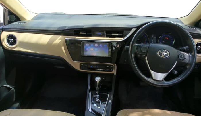 2017 Toyota Corolla Altis VL CVT PETROL, Petrol, Automatic, 96,584 km, interior