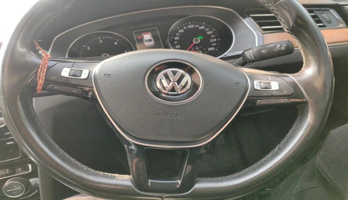 2018 Volkswagen Passat HIGHLINE DSG, Diesel, Automatic, 92,568 km, interior