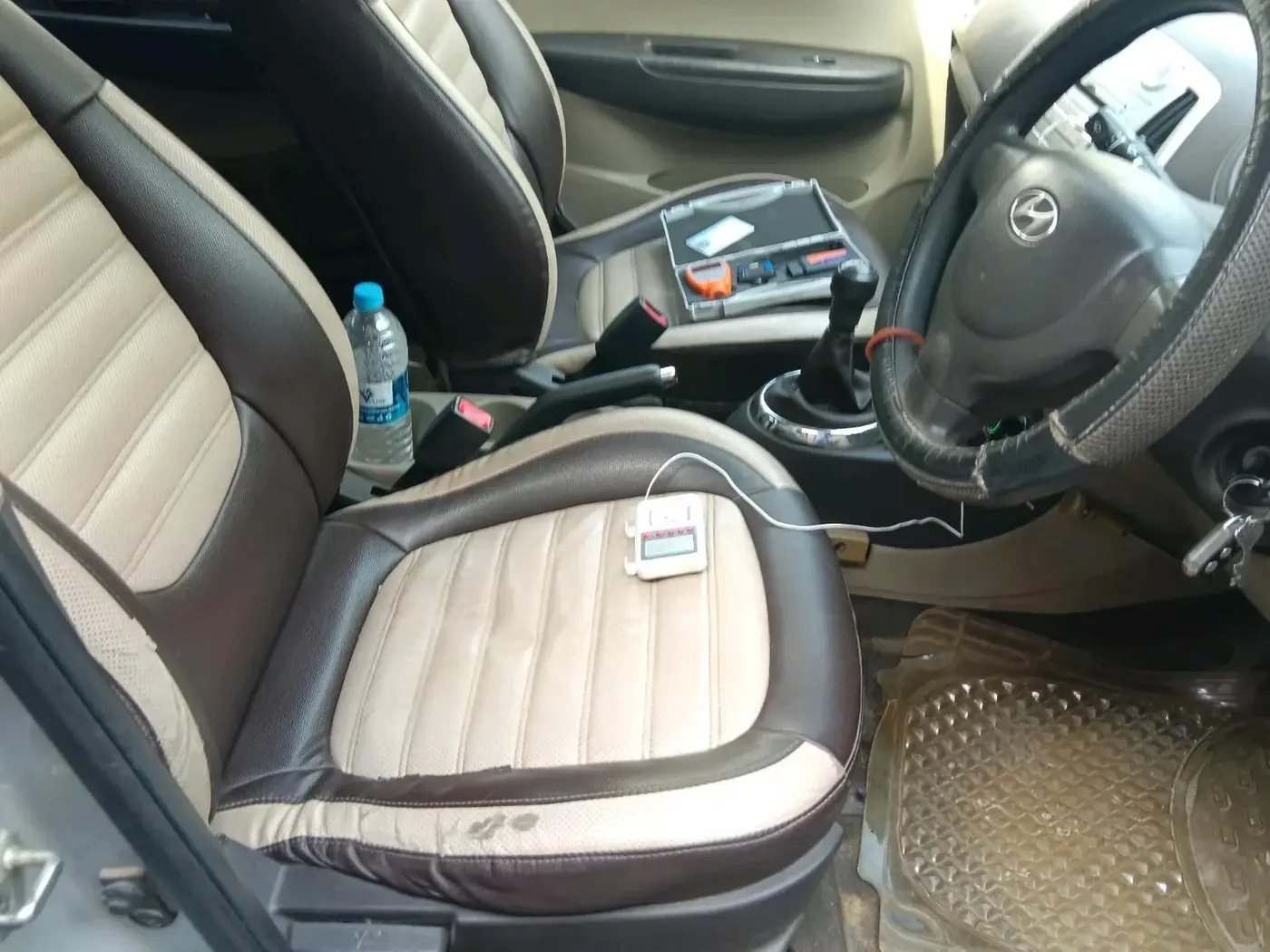 2011 Hyundai i20 MAGNA 1.2, CNG, Manual, 68,003 km, interior