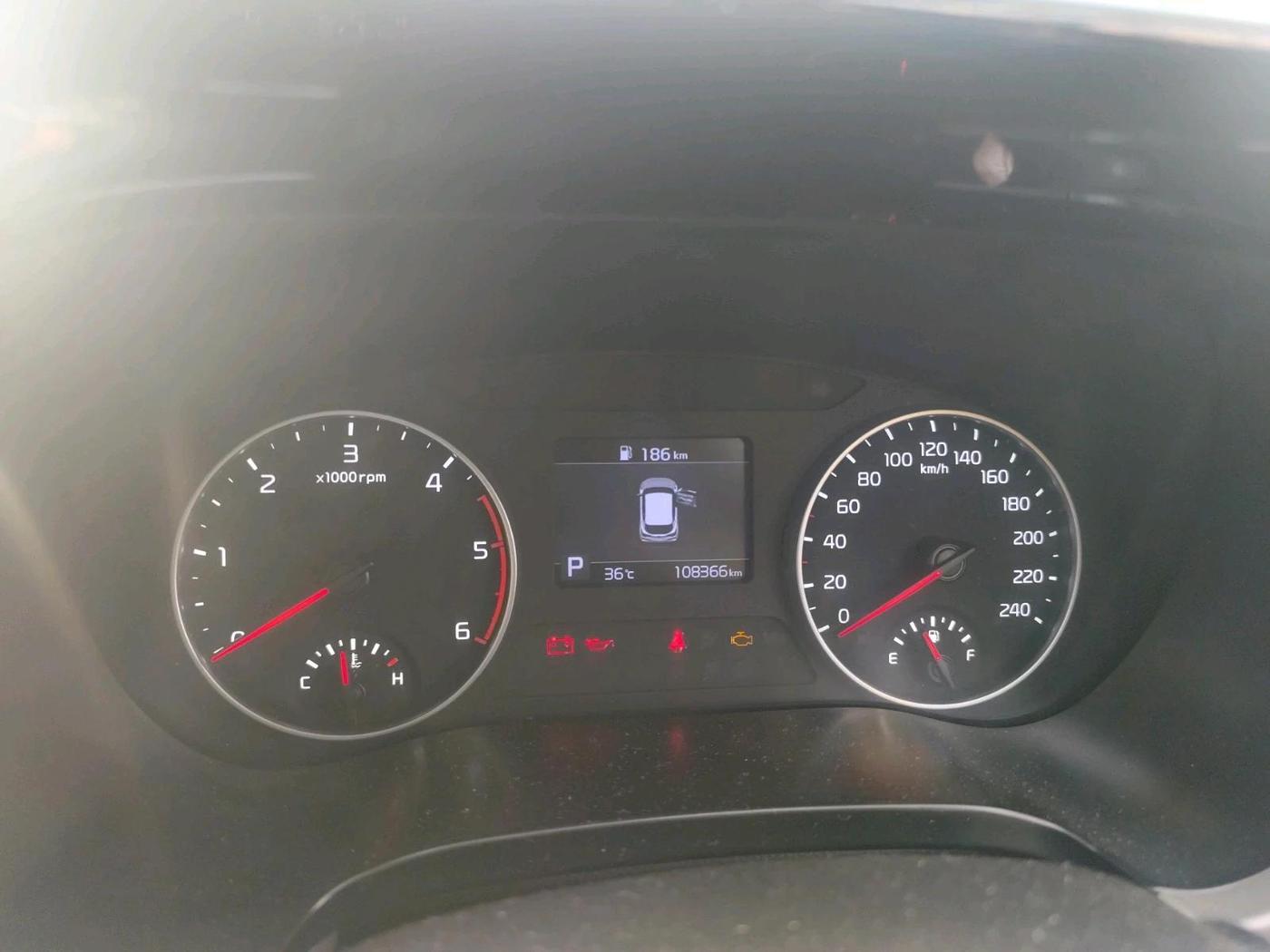 2020 KIA SELTOS HTK PLUS AT 1.5 DIESEL, Diesel, Automatic, 1,08,366 km, interior
