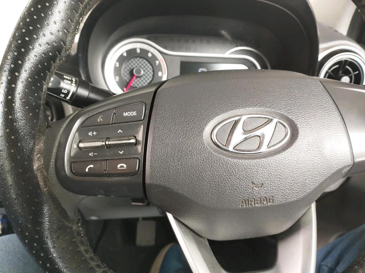 2020 Hyundai GRAND I10 NIOS SPORTZ 1.2 KAPPA VTVT, Petrol, Manual, 80,234 km, interior