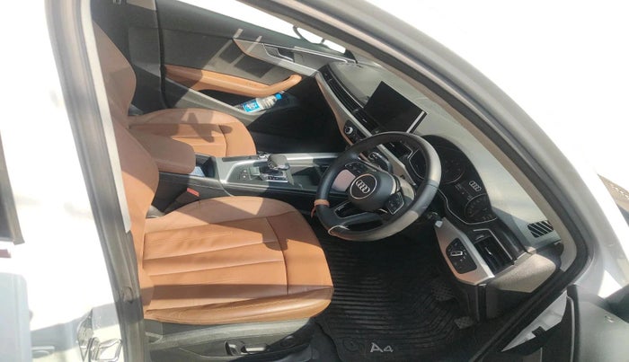 2024 Audi A4 40 TFSI Premium, Petrol, Automatic, 22,879 km, interior