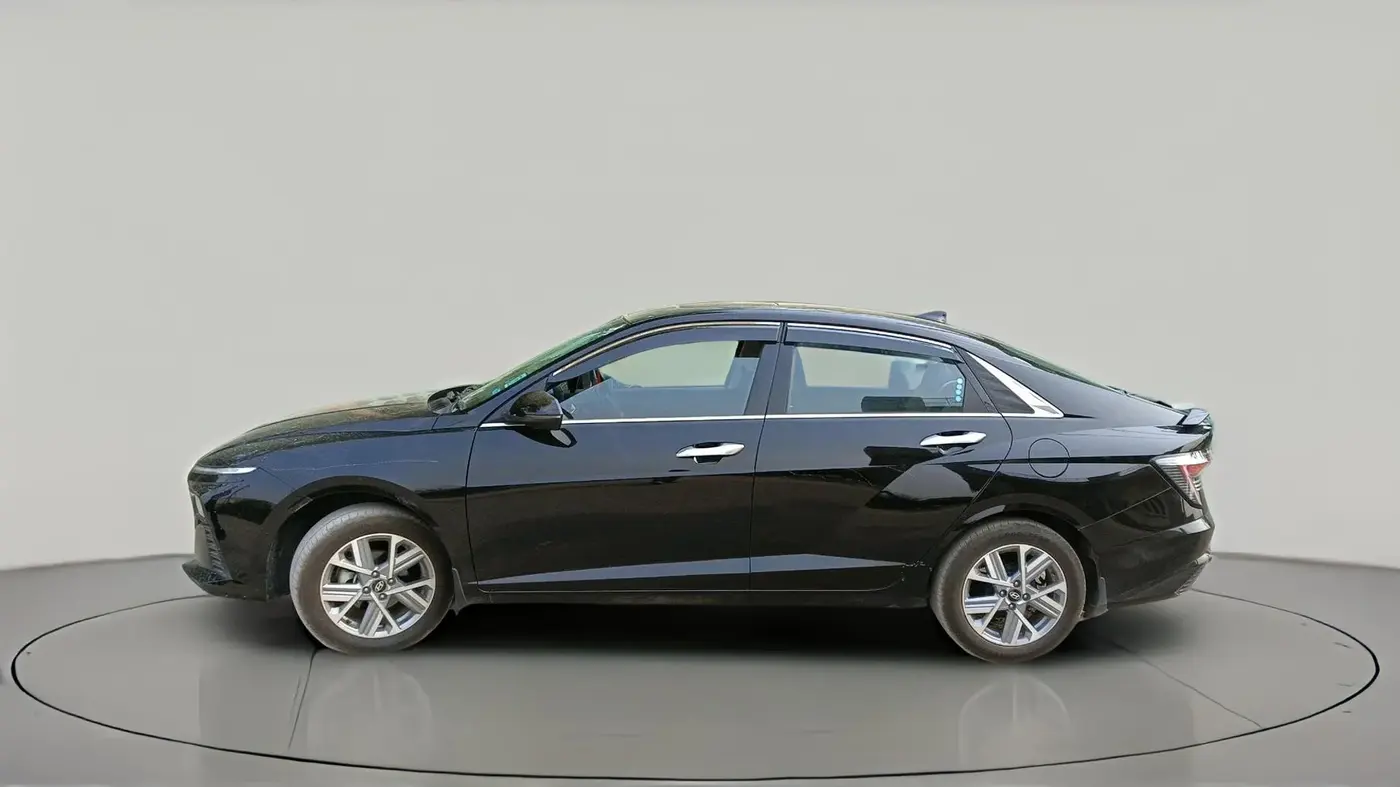 2025 Hyundai Verna SX 1.5 l MPI, Petrol, Manual, 7,818 km, exterior