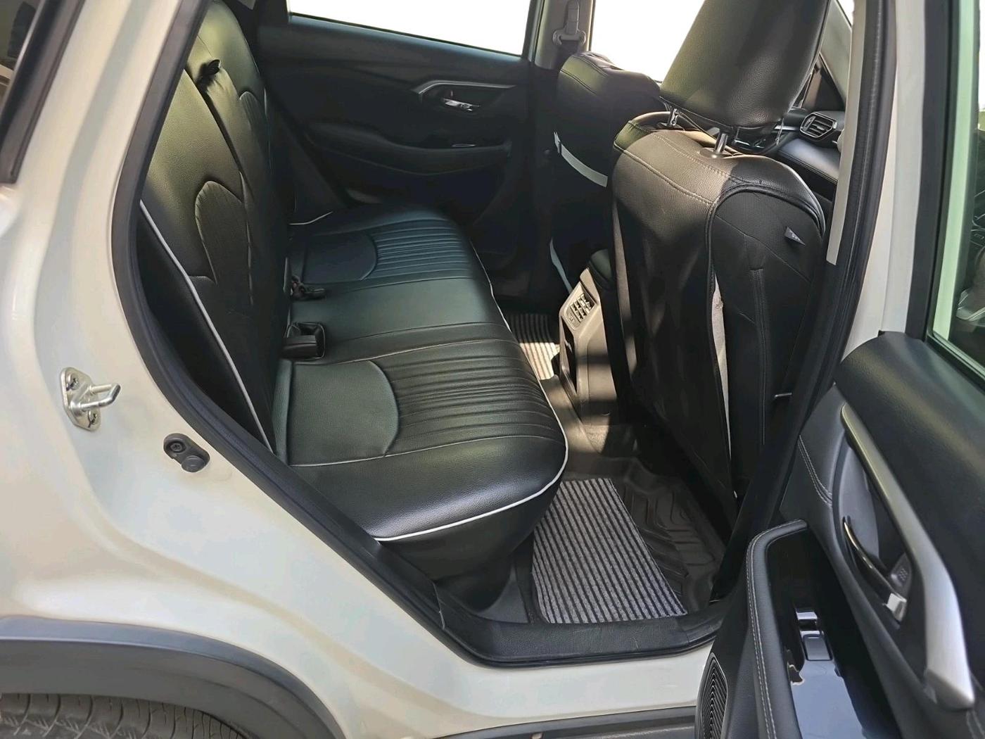 2022 Toyota URBAN CRUISER HYRYDER G AT NEO DRIVE, Petrol, Automatic, 48,954 km, interior