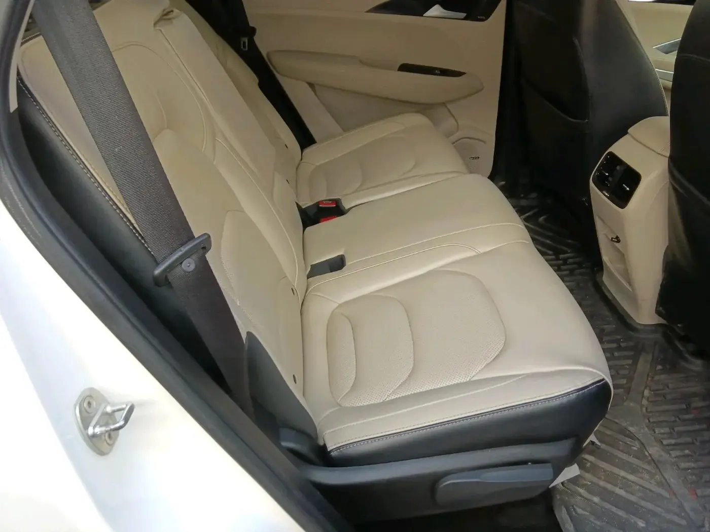 2021 MG HECTOR SHARP 2.0 DIESEL, Diesel, Manual, 1,23,456 km, interior