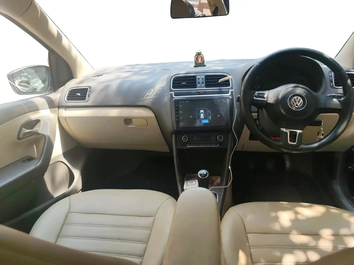 2012 Volkswagen Vento HIGHLINE DIESEL 1.6, Diesel, Manual, 88,997 km, interior