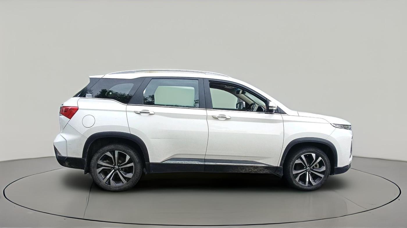 2023 MG HECTOR PLUS SHARP PRO 1.5 PETROL TURBO CVT 7 STR, Petrol, Automatic, 33,675 km, exterior