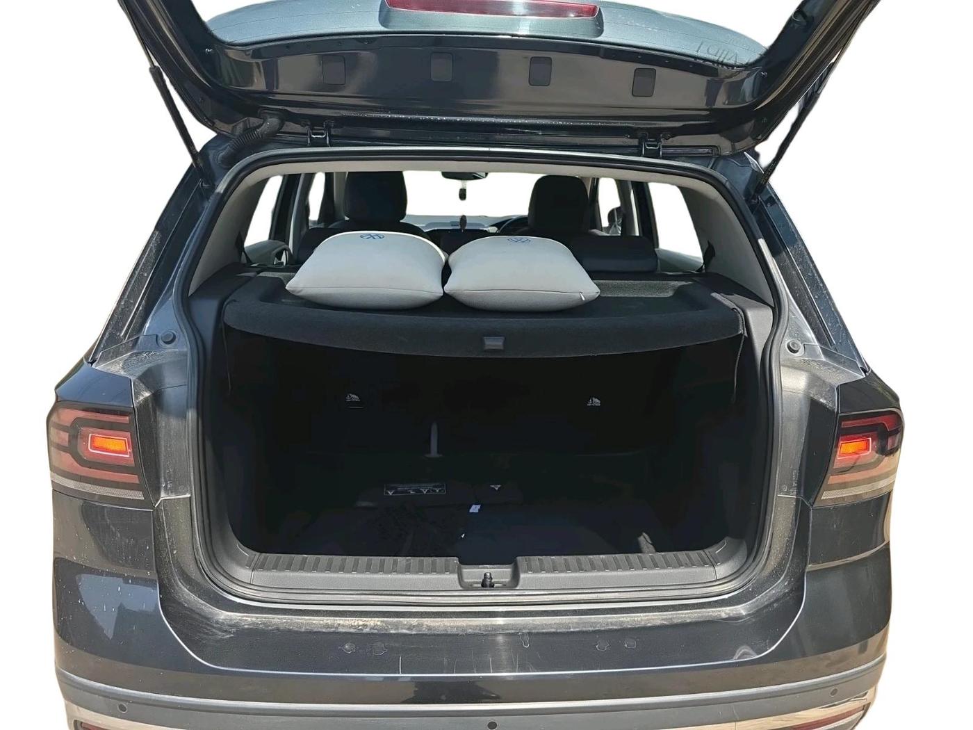2023 Volkswagen TAIGUN  Topline 1.0 TSI AT (Electric Seats), Petrol, Automatic, 32,957 km, exterior