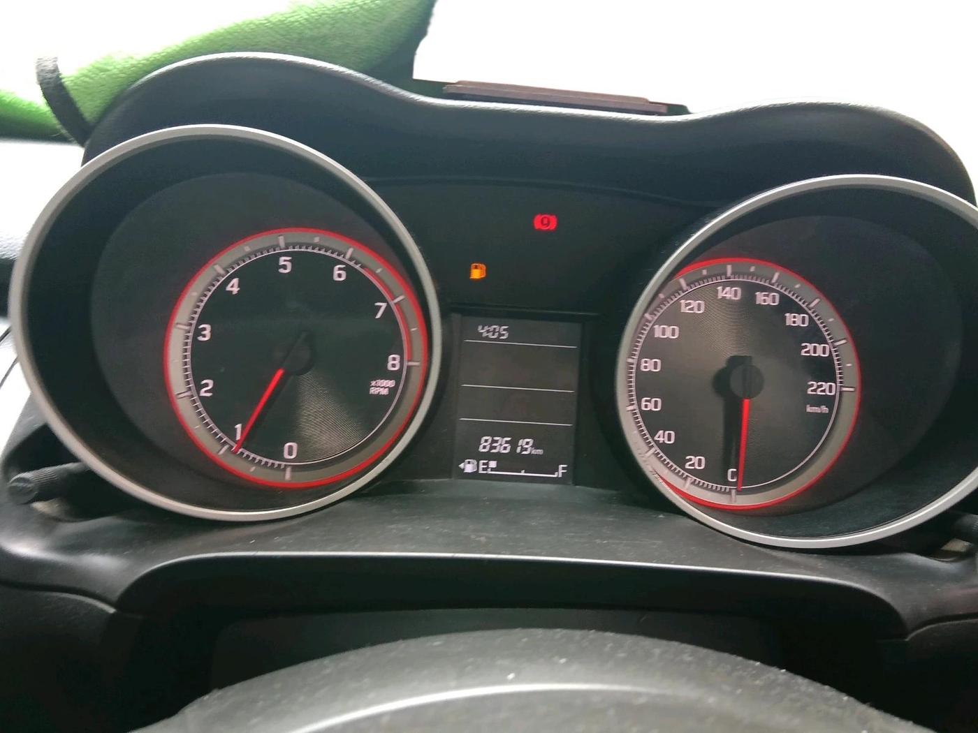 2020 Maruti Swift VXI, Petrol, Manual, 83,619 km, interior