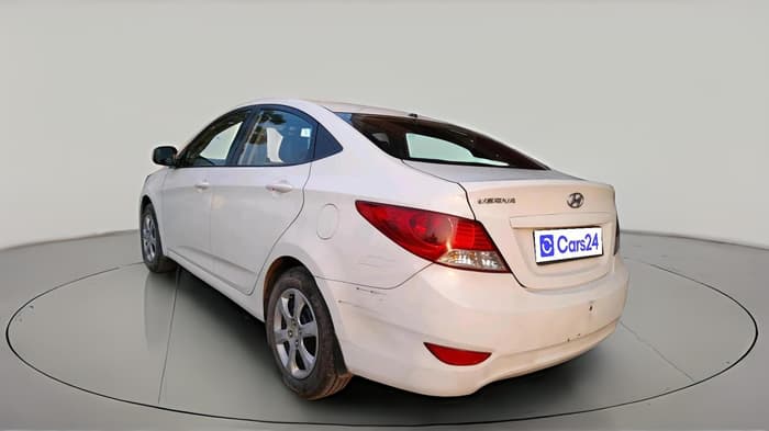 2013 Hyundai Verna FLUIDIC 1.4 VTVT, Petrol, Manual, 1,24,343 km, exterior