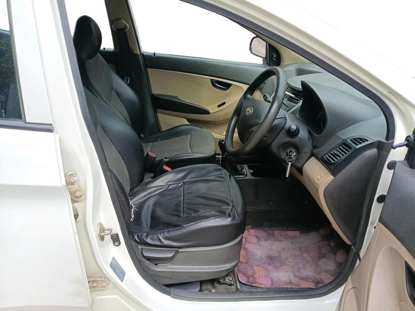 2011 Hyundai Eon ERA +, Petrol, Manual, 35,017 km, interior