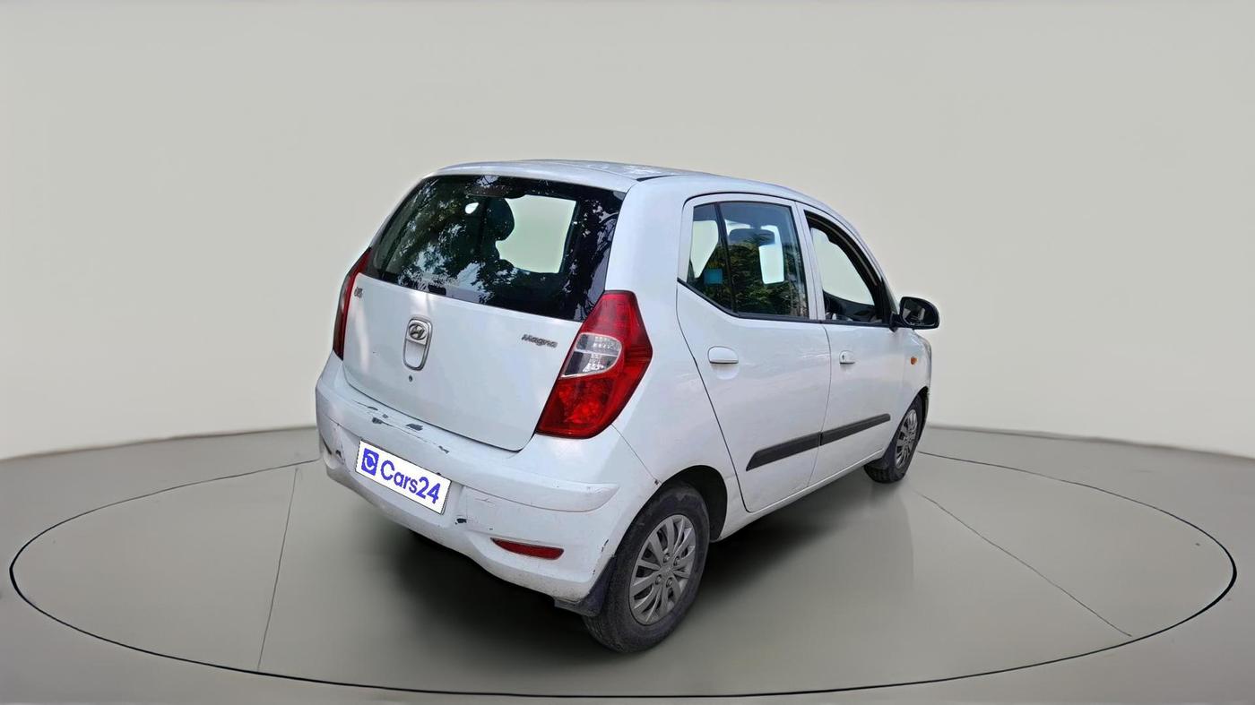 2013 Hyundai i10 MAGNA 1.1, CNG, Manual, 96,389 km, exterior