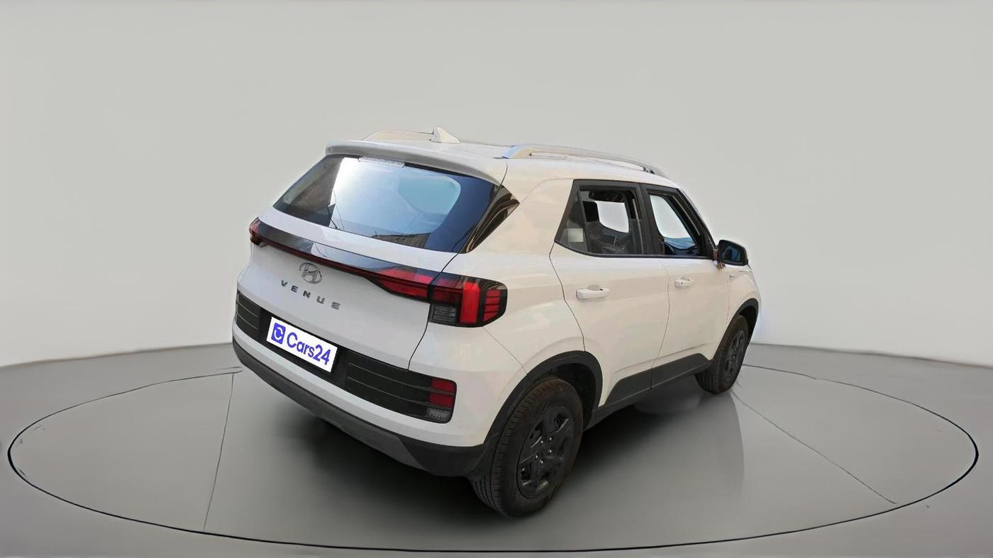2025 Hyundai VENUE S Plus 1.2 Petrol MT, Petrol, Manual, 2,681 km, exterior