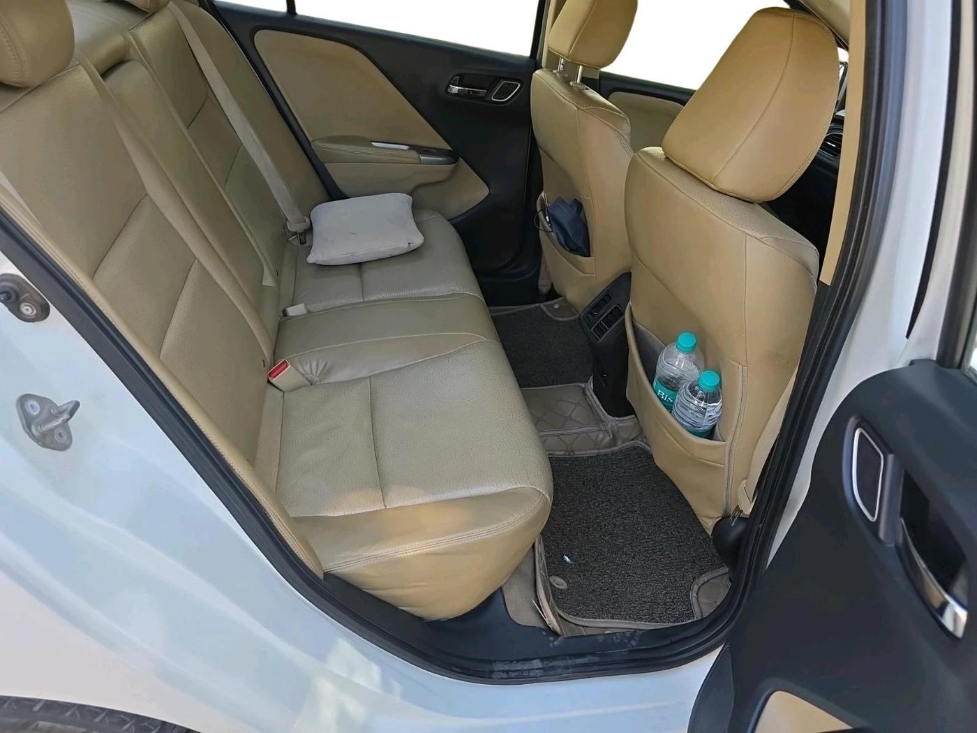 2018 Honda City 1.5L I-VTEC ZX CVT, Petrol, Automatic, 1,72,009 km, interior