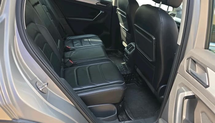 2019 Volkswagen TIGUAN COMFORTLINE TDI AT, Diesel, Automatic, 81,812 km, interior