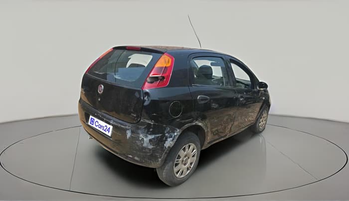 2014 Fiat Grand Punto ACTIVE 1.3, Diesel, Manual, 1,18,638 km, exterior