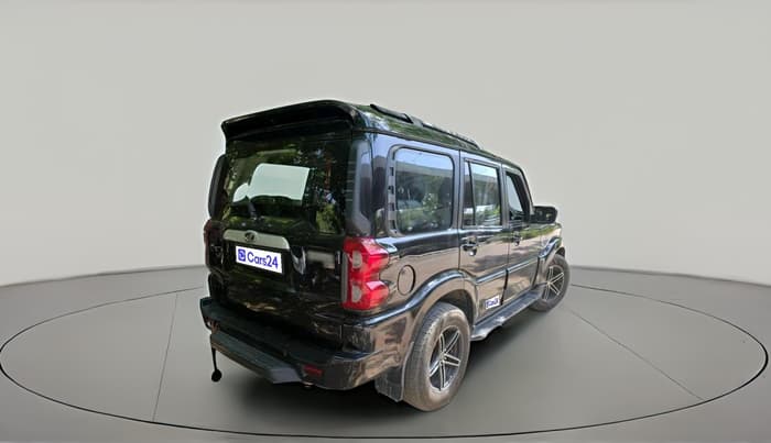 2020 Mahindra Scorpio S9, Diesel, Manual, 1,29,587 km, exterior