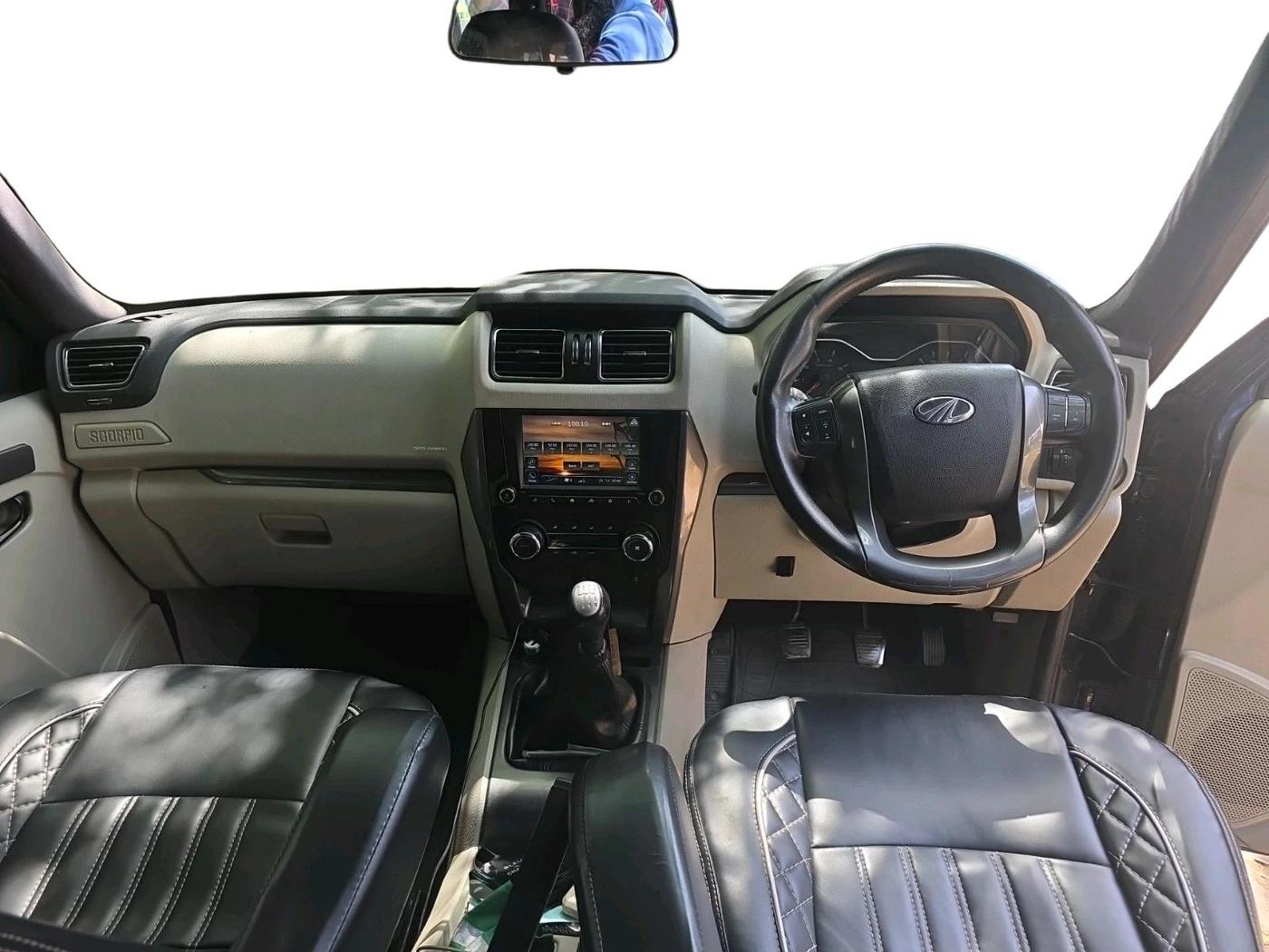 2020 Mahindra Scorpio S9, Diesel, Manual, 1,29,587 km, interior