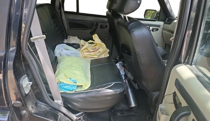 2020 Mahindra Scorpio S9, Diesel, Manual, 1,29,587 km, interior